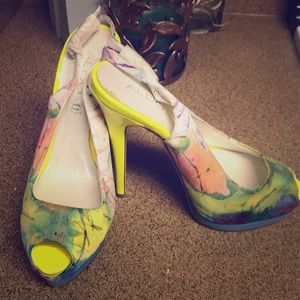 Aldo neon open toe, sling back pump